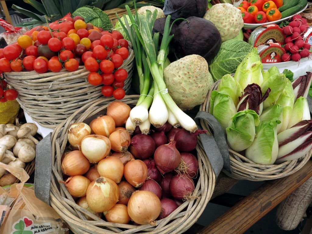 vegetables at farmer's market